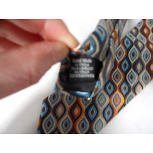 Concepts by Claiborne Mens Silk Neck Tie Funky Eye Pattern Artsy Abstract Luxury - Picture 4 of 12